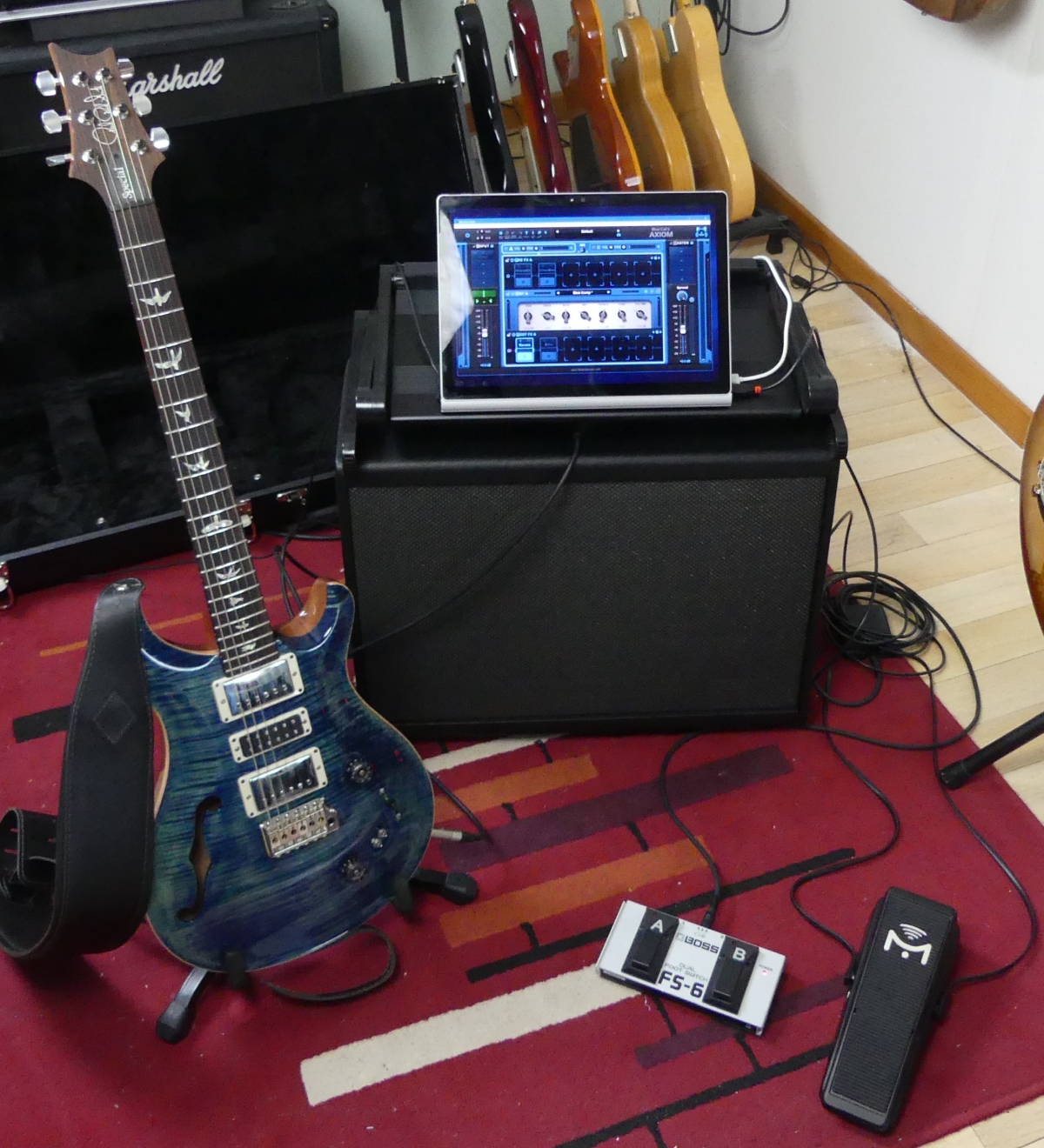 Axiom_Rig.jpg Axiom_Rig.jpg